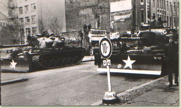 American Tanks at Checkpoint Charlie image of american tanks at Checkpoint Charlie