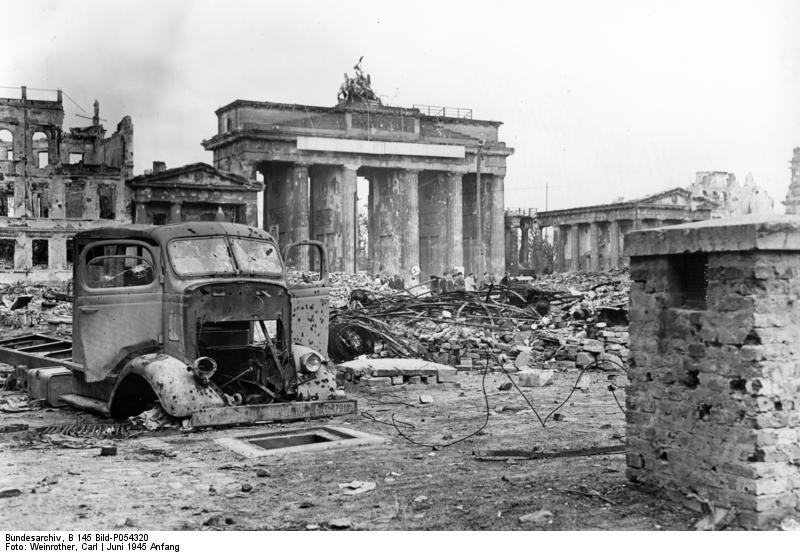 Brandenburg Gate in wartime